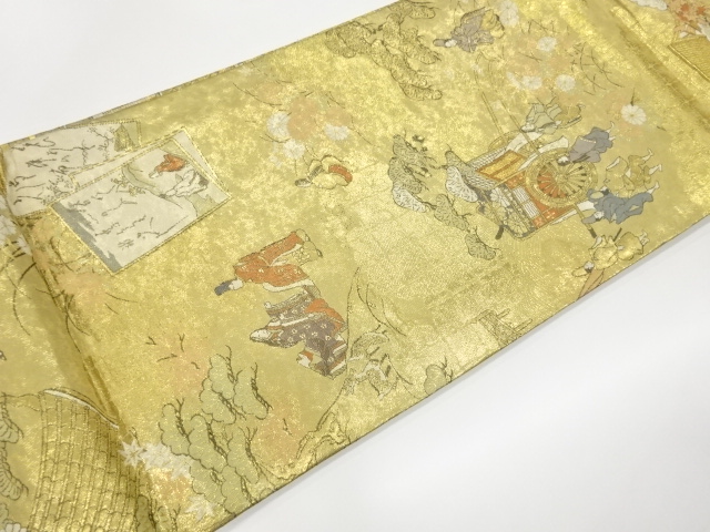  屋敷に時代人物・松・梅模様織出し丸帯